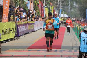 BIB: 46338
                            <button type="button" onclick="openModal(8249479)" class="btn btn-primary btn-sm float-right btn-popup" data-toggle="modal" data-target=".modal-high-quality">
                        <i class="fas fa-shopping-cart"></i> Add to Cart
                    </button>
                                            <button type="button" onclick="isThisMe(8249479, true)" class="btn btn-success btn-sm float-right btn-popup btn-isme hidden" data-toggle="tooltip" data-placement="bottom" title="นี่คือรูปของคุณใช่ไหม คลิกที่นี่เพื่อเอาเข้าอัลบั้ม">
                        <i class="fas fa-plus"></i> Add to album
                    </button>
                    <button type="button" onclick="isThisMe(8249479, false)" class="btn btn-warning btn-sm float-right btn-popup btn-isnotme hidden">
                        <i class="fas fa-ban"></i> Remove from album
                    </button>